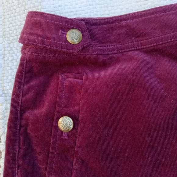 Talbots Maroon Corduroy Skirt W/ Brass Colored Buttons Size 10 - Picture 5 of 9